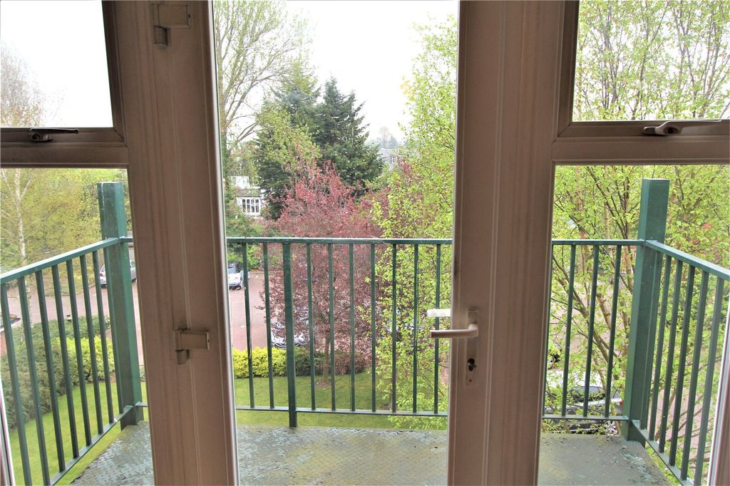Property photo 3 of 6 Picture No. 11