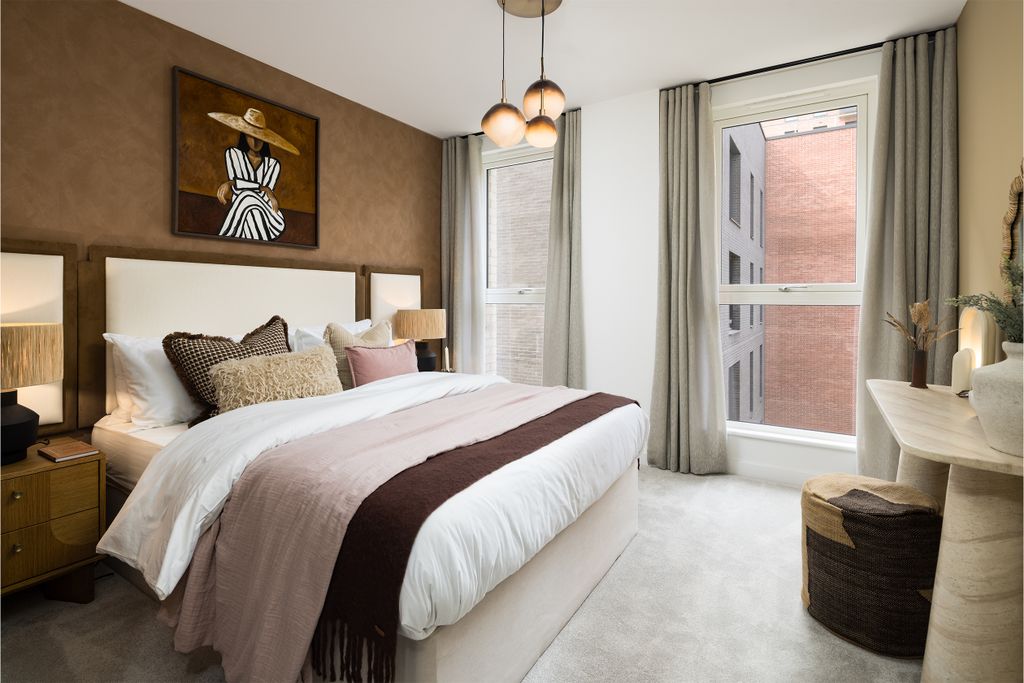 Property photo 2 of 7 Menier Apartments - Bedroom