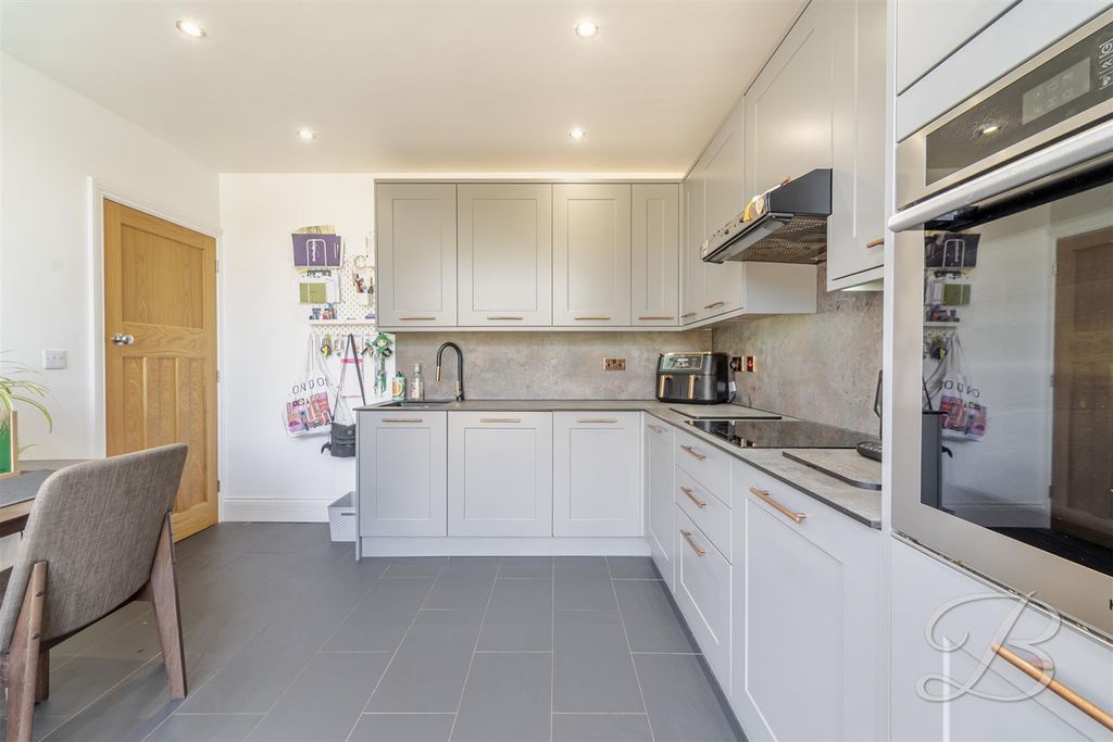 Property photo 3 of 41 Ccltd-5.Jpg
