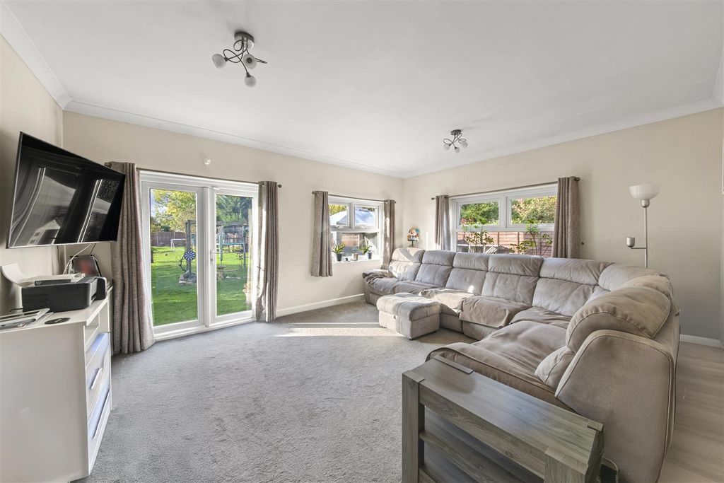 Property photo 2 of 18