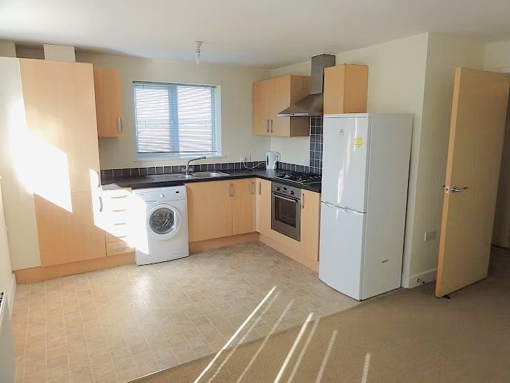 Property photo 2 of 6