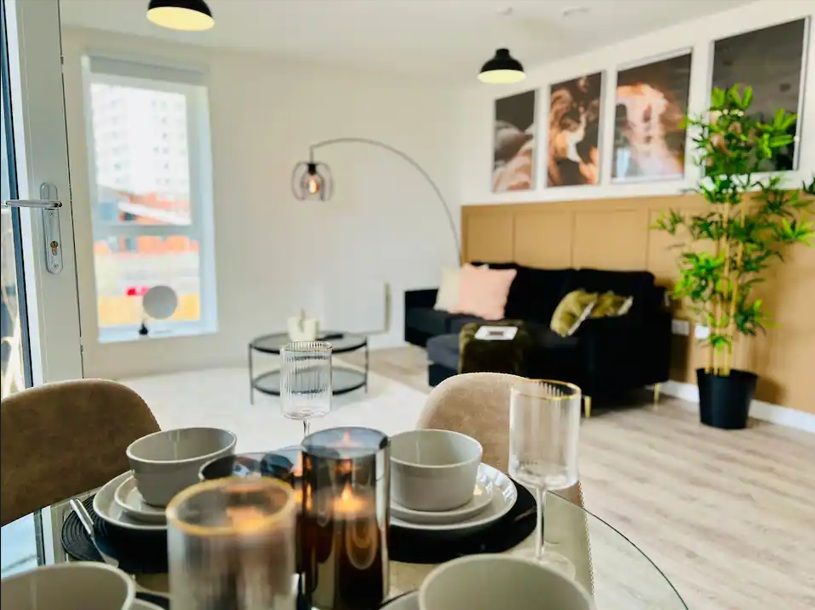 Property photo 3 of 8 12