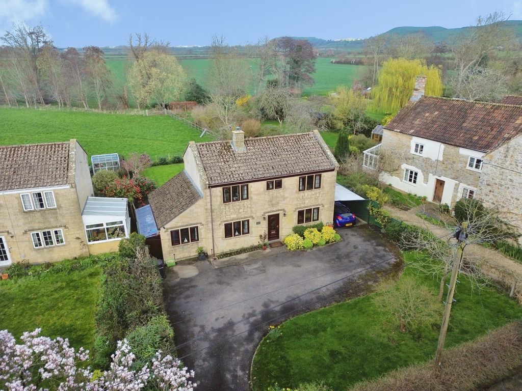 Property photo 1 of 34 Aa8F1Cb4-29