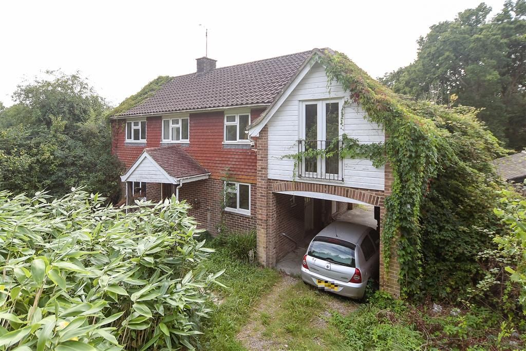 Property photo 1 of 9 External (Web).