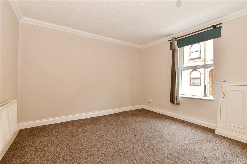 Property photo 3 of 12 Dining Room
