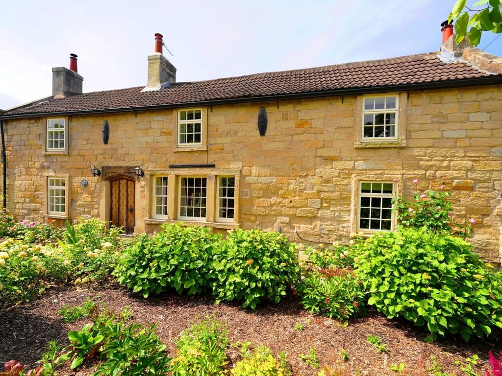 Property photo 1 of 72