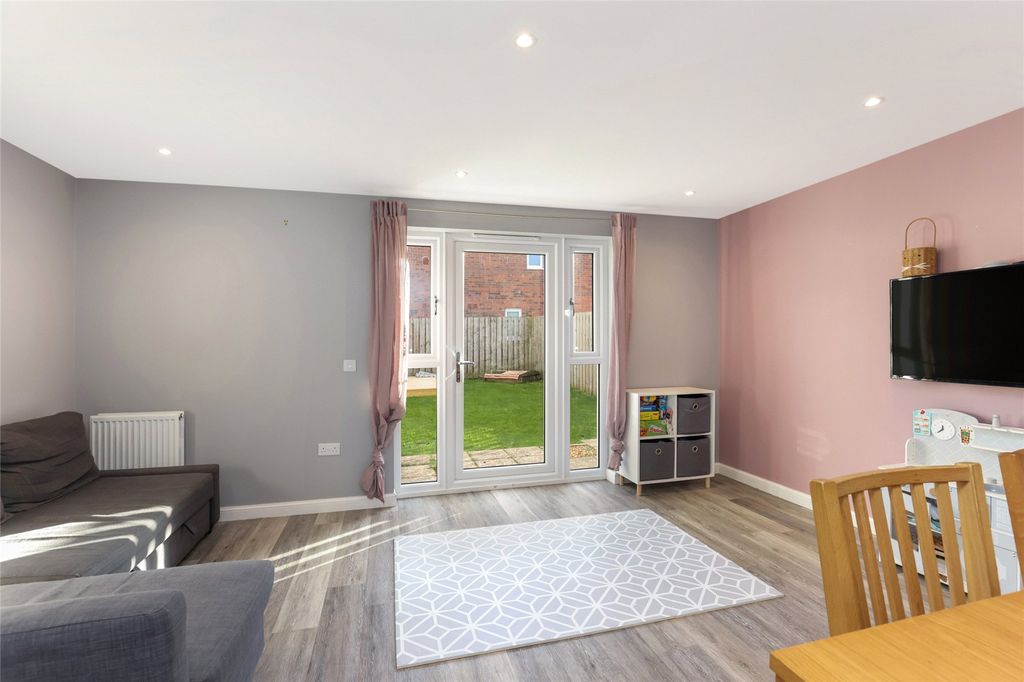 Property photo 3 of 18 Picture No. 03