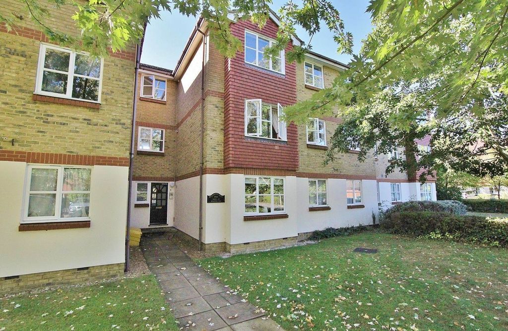 Property photo 1 of 6