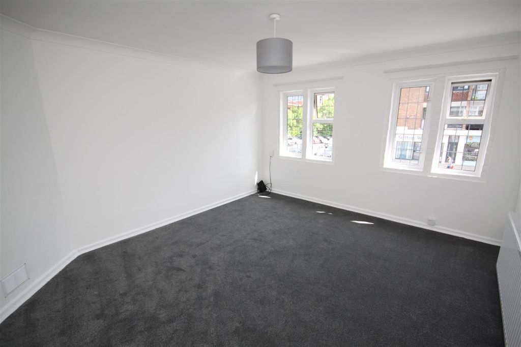 Property photo 3 of 7 Img_2735.Jpg