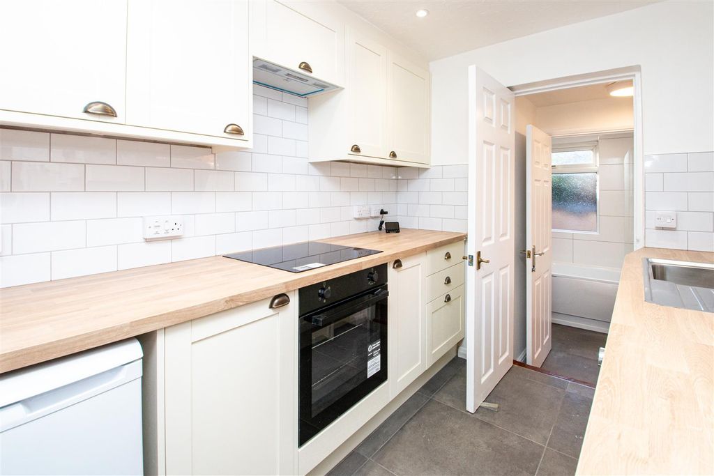 Property photo 3 of 9 4Wood_1.Jpg