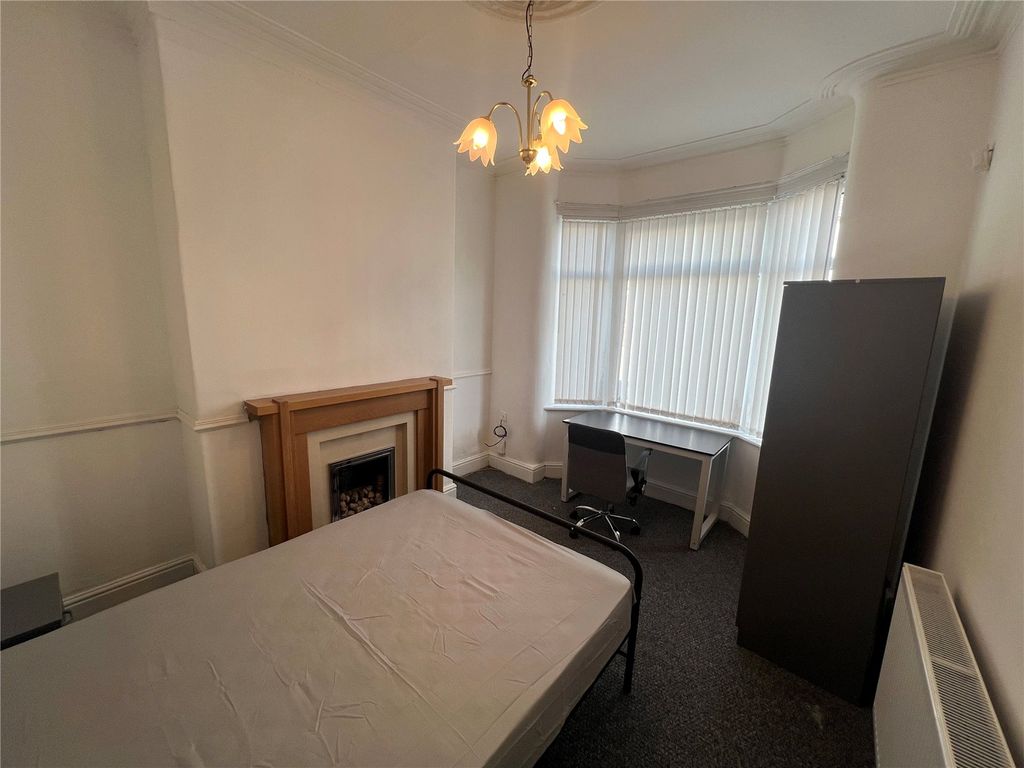 Property photo 3 of 11 Picture No. 04