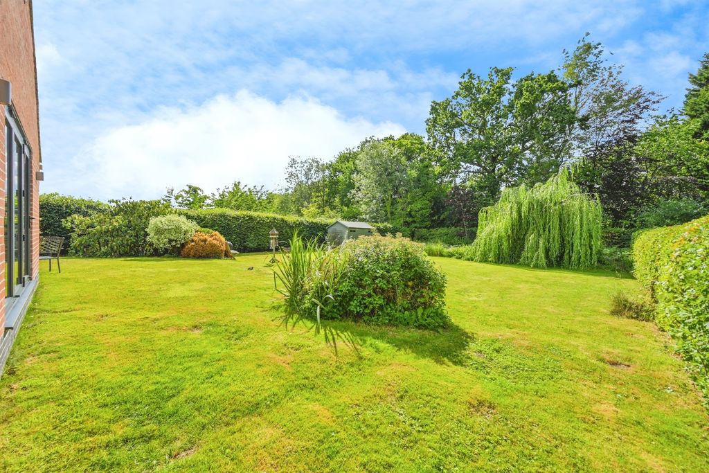 Additional image 27 of 4 bed detached house for saleStation Road, Mickleover, Derby DE3