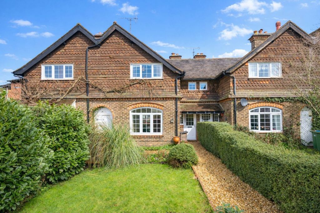 Property photo 1 of 29