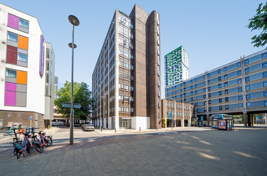 Property photo 1 of 11 1499297-11-6A69E6...