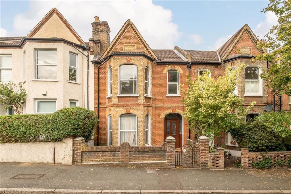 Property photo 1 of 8