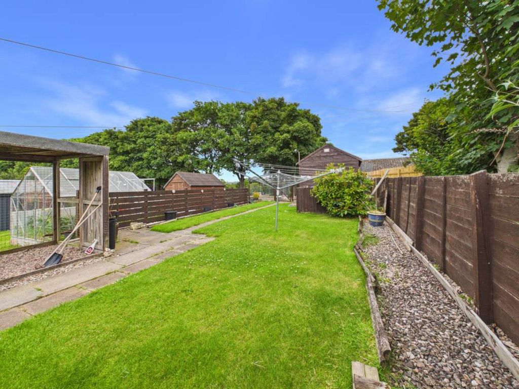 Property photo 1 of 27