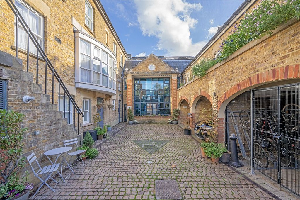 Property photo 1 of 9 Picture No. 62