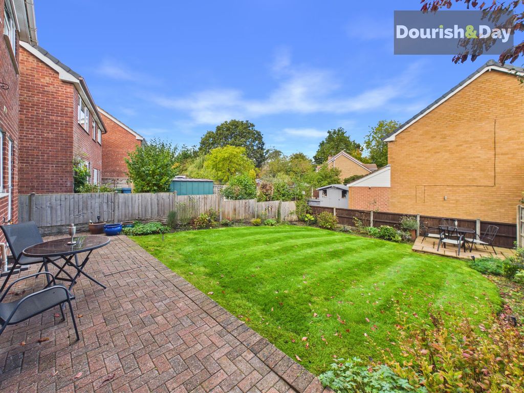 Property photo 3 of 26