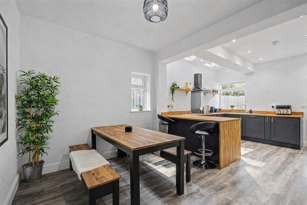 Property photo 3 of 26 Breedon Open Plan Kitchen.Png
