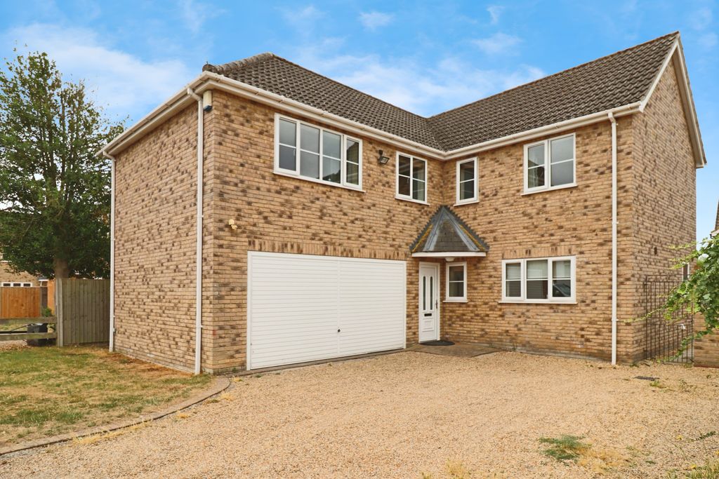 Property photo 1 of 13