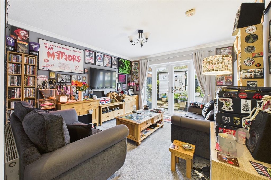 Property photo 2 of 10 Cam04004G0-Pr0459-Still010.Jpg