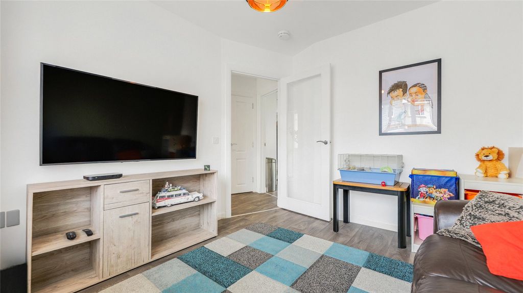 Additional image 10 of 5 bed detached house for saleBeech Path, East Calder, Livingston, West Lothian EH53