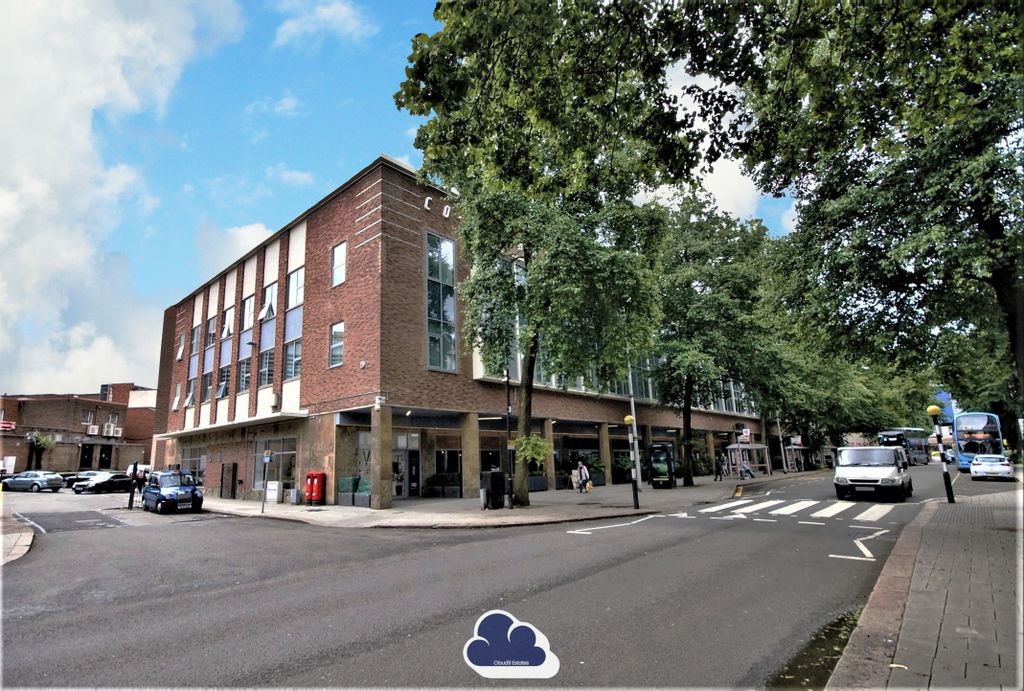 Property photo 1 of 14