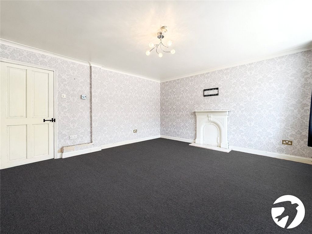 Property photo 3 of 14 Picture No. 09