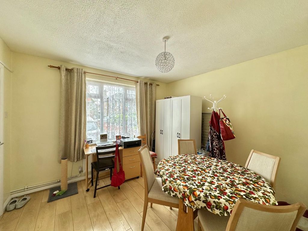 Property photo 2 of 14 Img_4279.Jpg