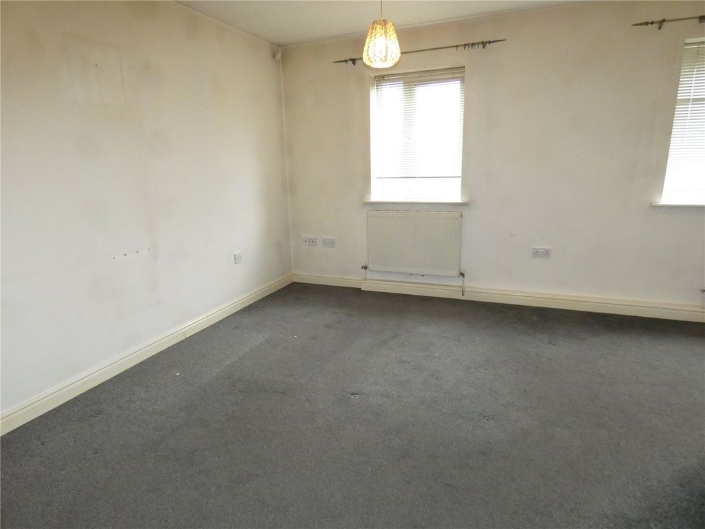 Property photo 2 of 7 Lounge