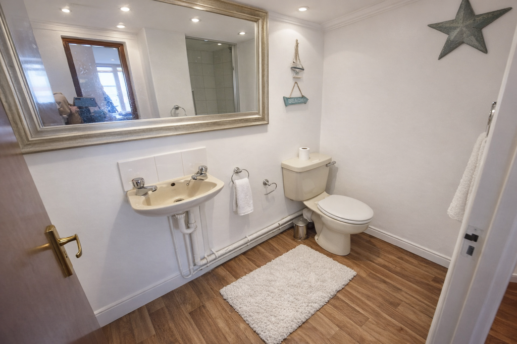 Property photo 1 of 5