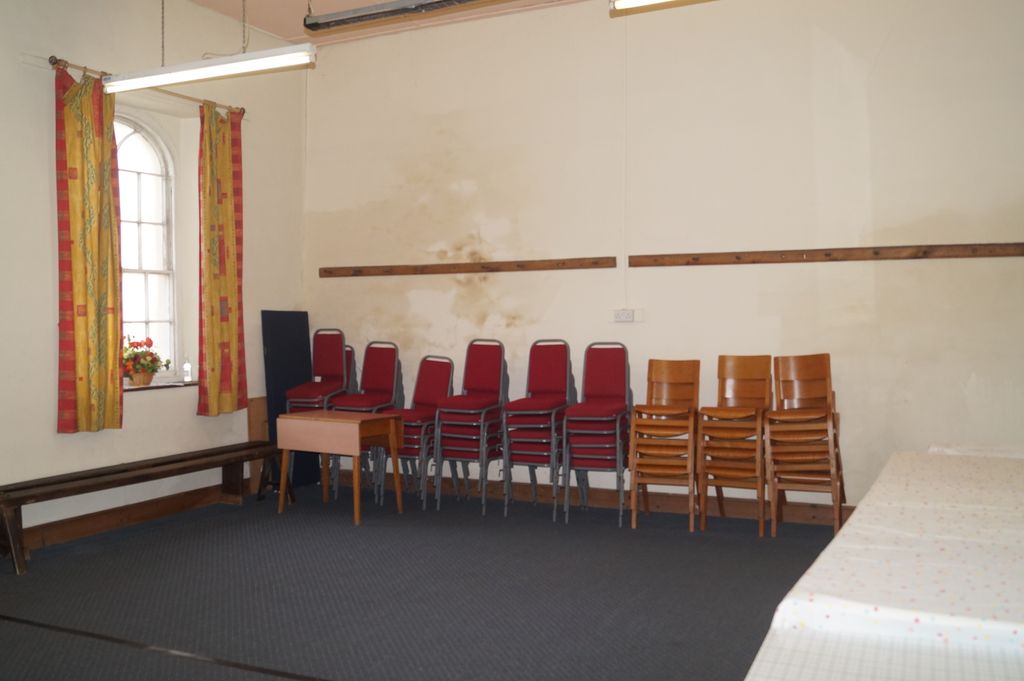 Property photo 3 of 6