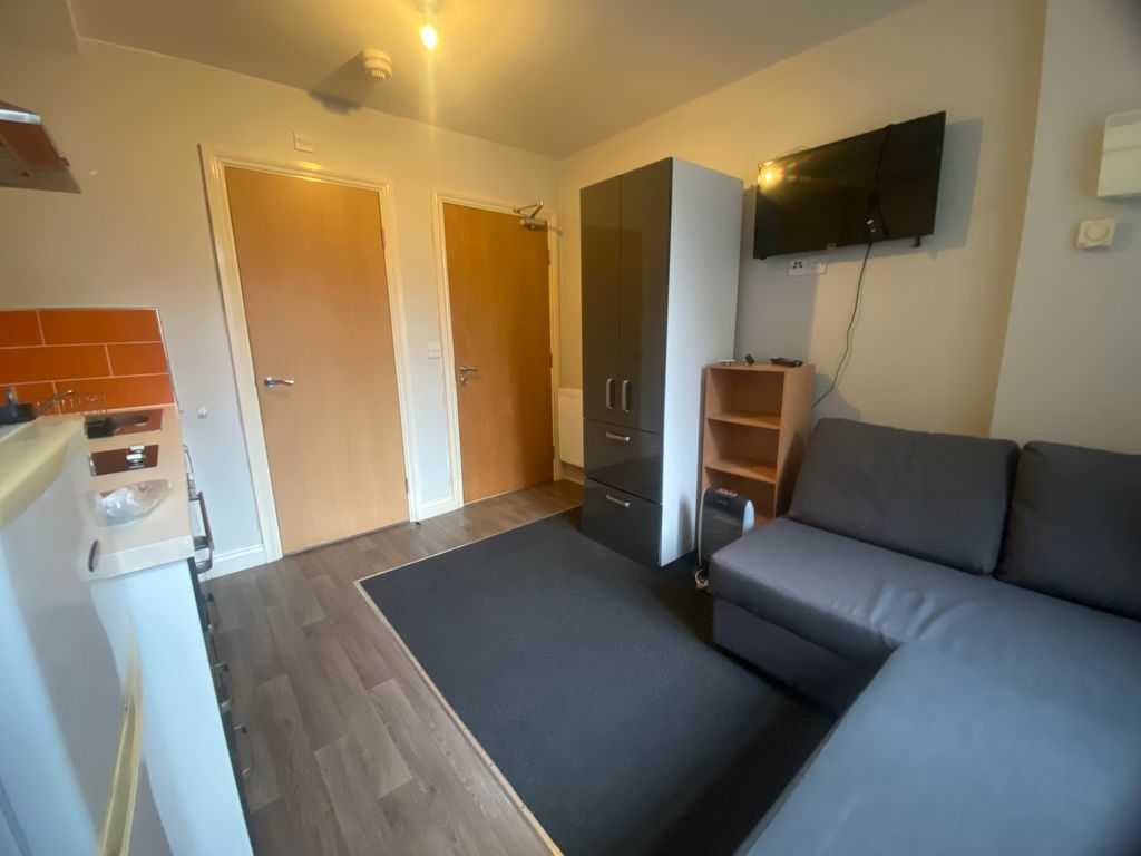 Property photo 3 of 4