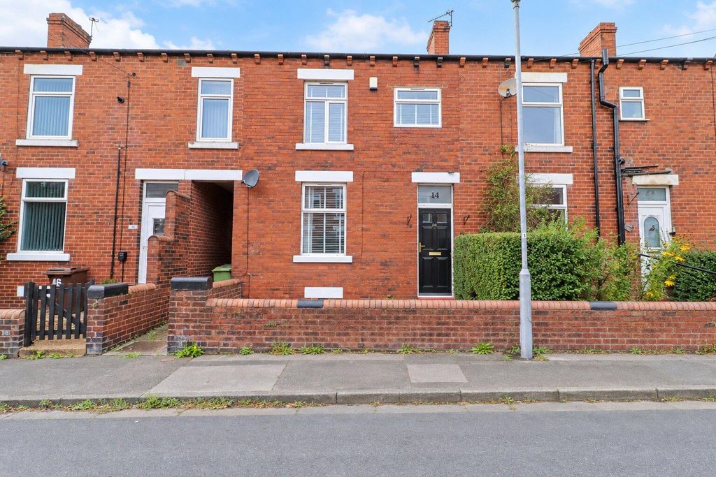 Property photo 1 of 11