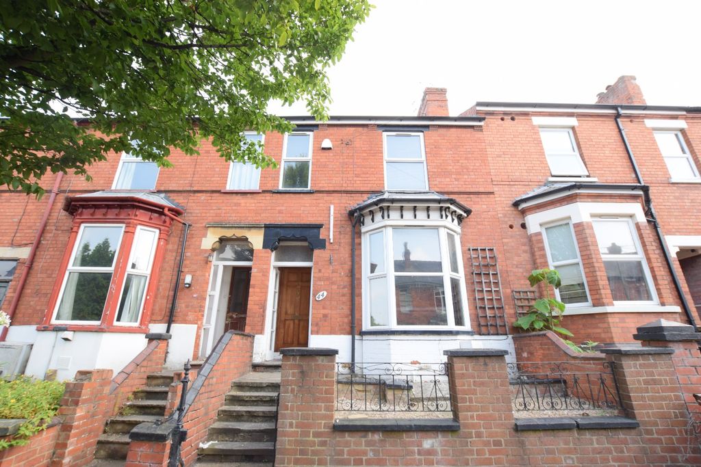 Property photo 1 of 15 4997830