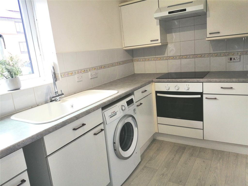 Property photo 3 of 14 Picture No. 29