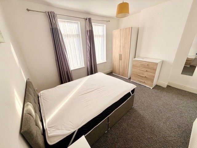 Property photo 1 of 8 Image