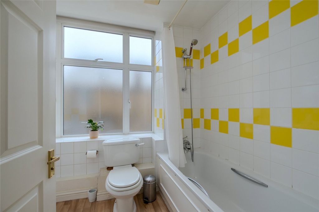 Property photo 3 of 4 Picture No. 07