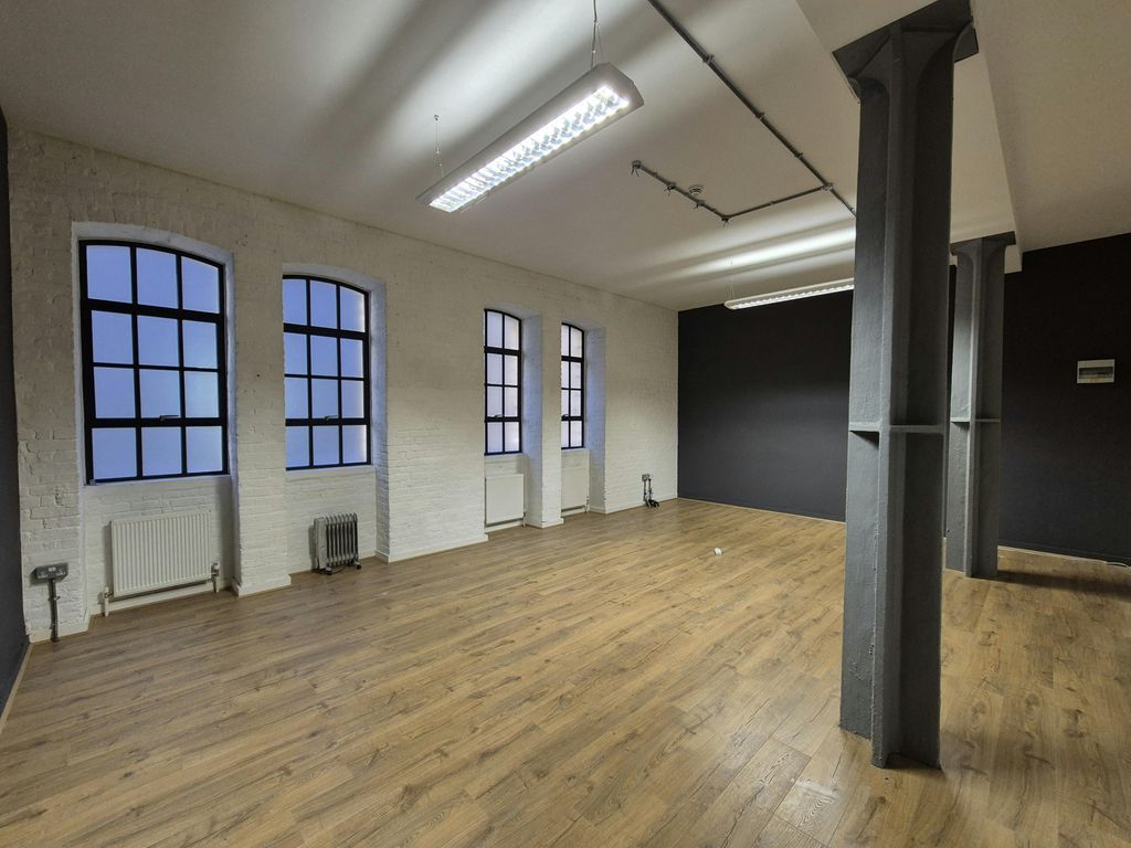 Property photo 3 of 5 20260204_141808.Jpg