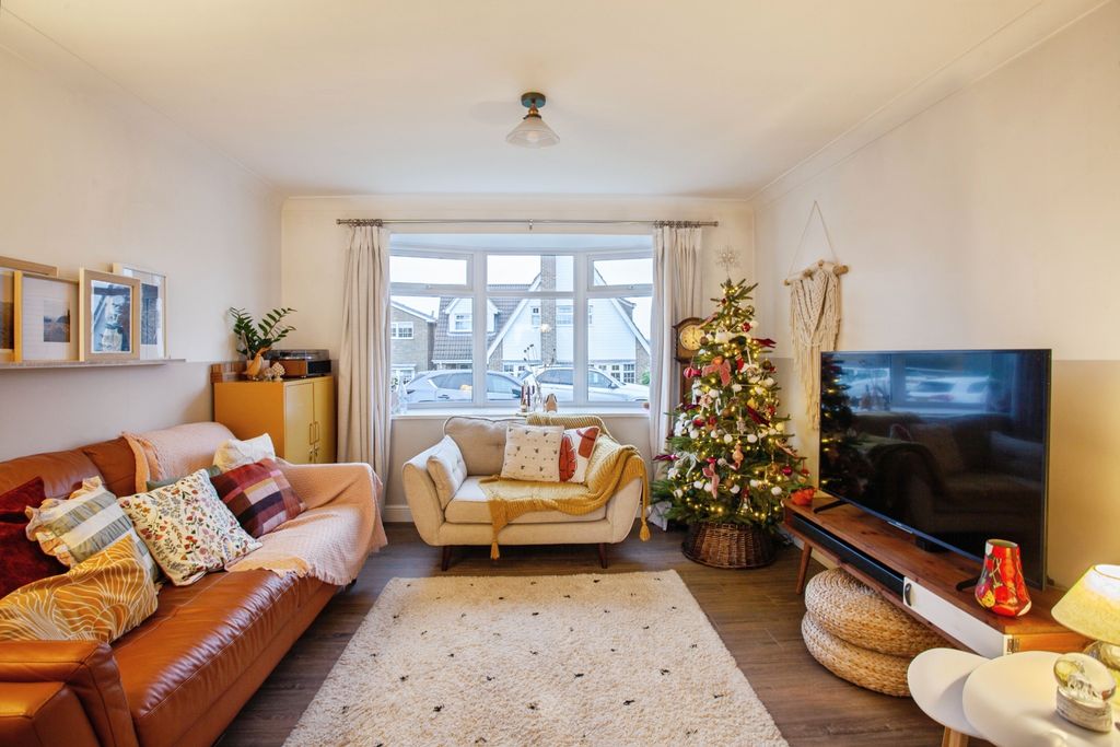 Property photo 2 of 20 Img_4125