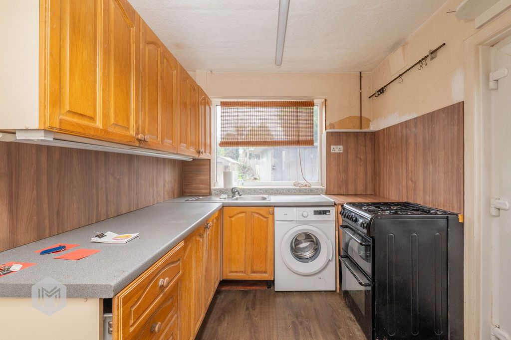 Property photo 3 of 20
