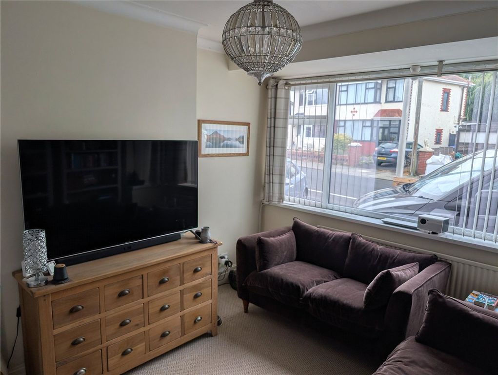 Property photo 3 of 13 Picture No. 17