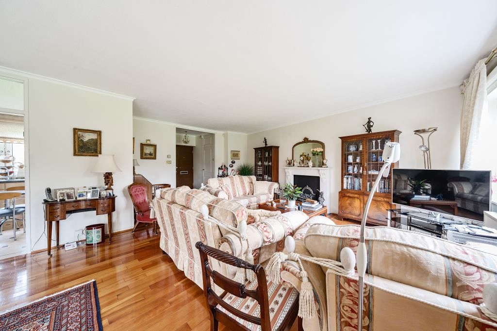 Property photo 2 of 18 Reception