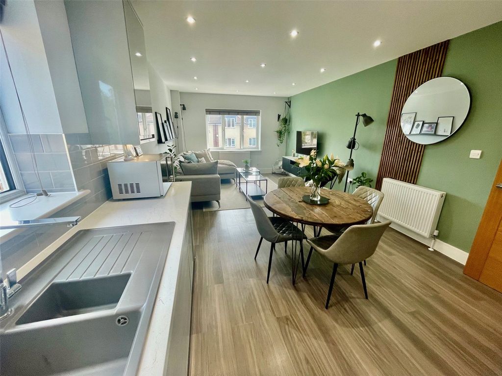 Property photo 3 of 9 Picture No. 03