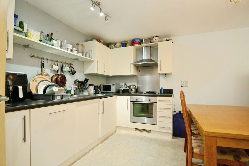 Property photo 3 of 13 Open Plan Kitchen