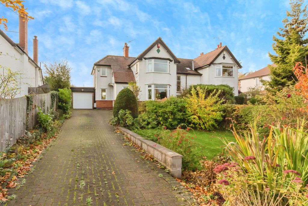 Property photo 2 of 20