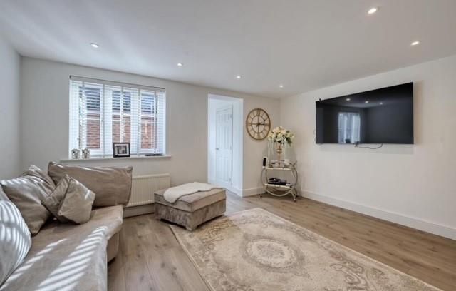 Property photo 2 of 12 3.Jpg