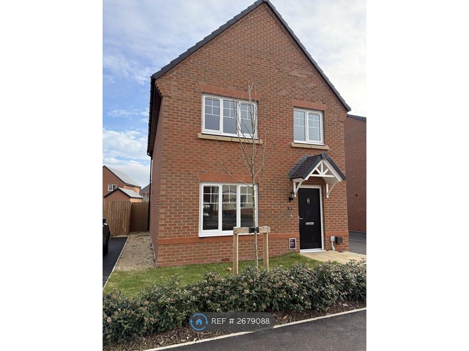 Property photo 2 of 35