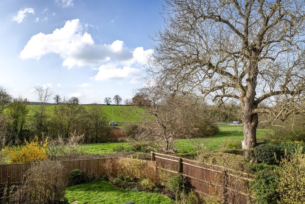 Property photo 3 of 22