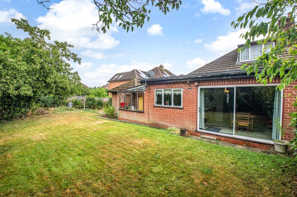 Property photo 3 of 13 Picture No. 19